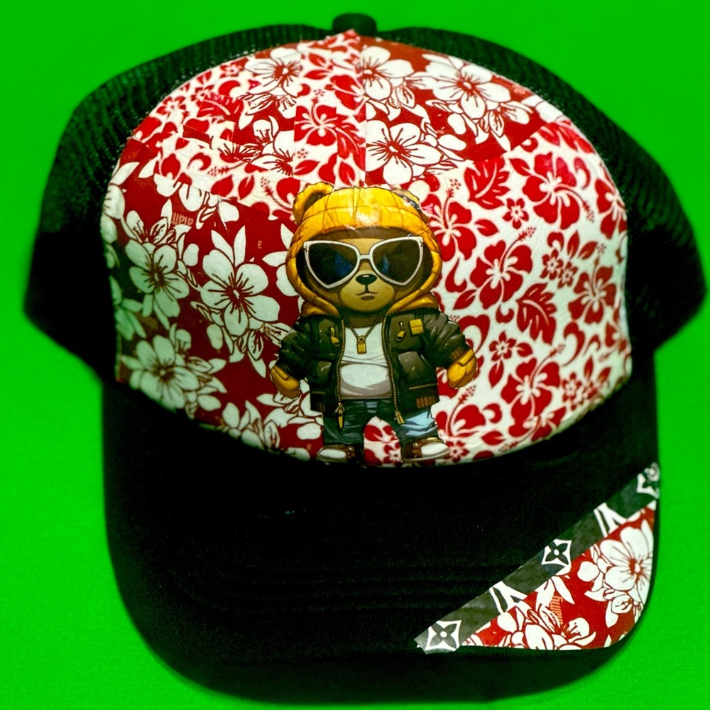 Trucker hat